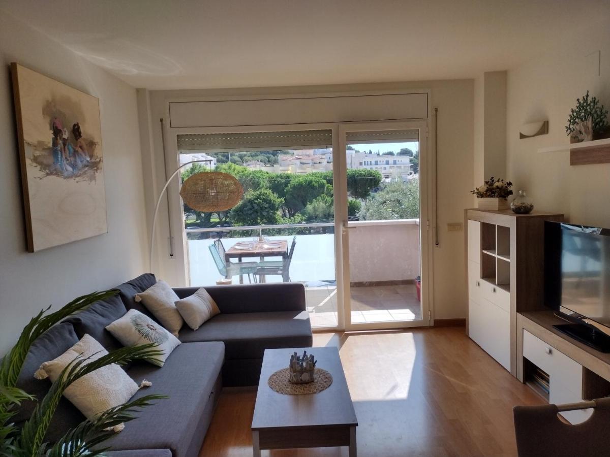 Encantador Apartamento Familiar 4 Px Con Terraza, Parking Y Wi-Fi En Llanca Exterior photo